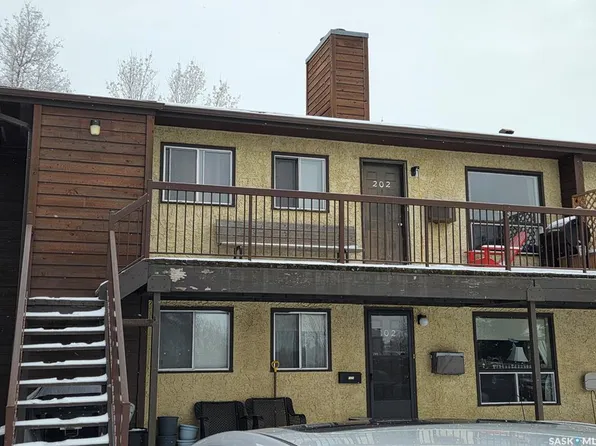 UNIT 202-B-1350 Gordon ROAD, Moose Jaw, SK S6H 7R9