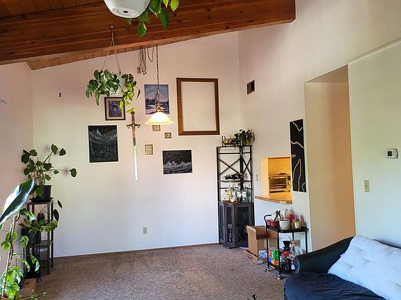 2nd image of 204 S Willson Ave APT 1