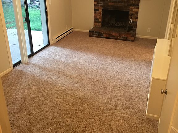 Back patio entry/living room