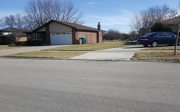 2nd image of 13827 84th Ave