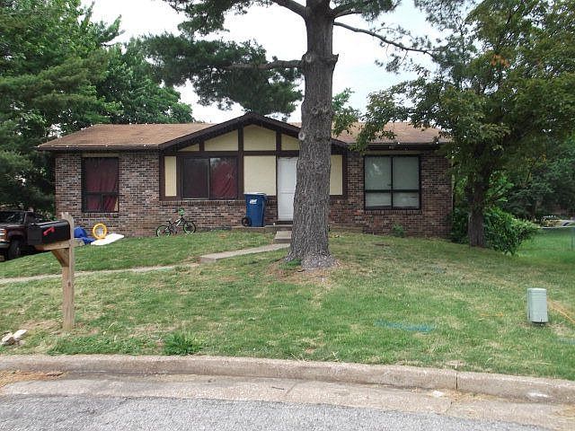 1st image of 5209 Highview Ct