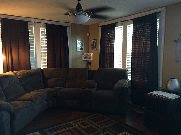 2nd image of 133 E Spencer Ave