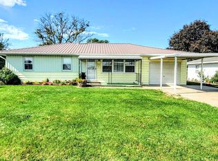 704 NE 6th St, Greenfield, IA 50849