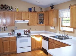 1269 Blakely St, Woodstock, IL 60098