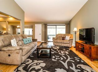 2 South Ct #1416, Clinton, NJ 08809