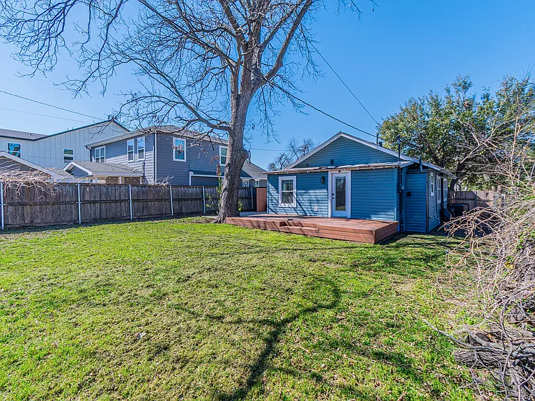922 S Waverly Dr — Photo 26