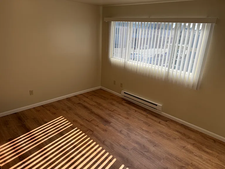 Olympic Manor — Photo 8