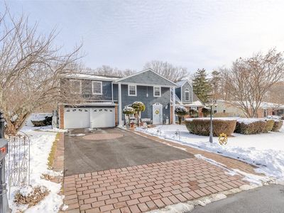 19 Birchfield Court, Coram, NY, 11727
