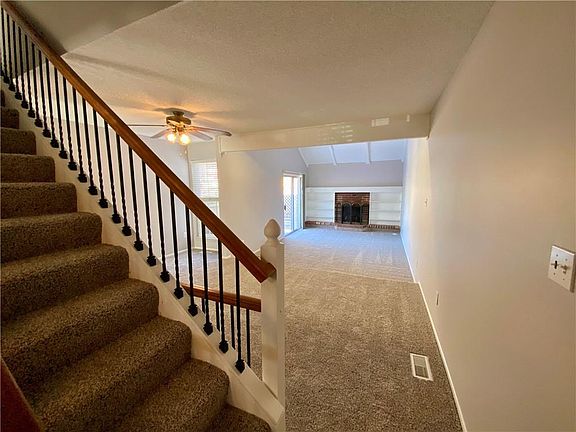 3rd image of 8053 N Stoddard Ave