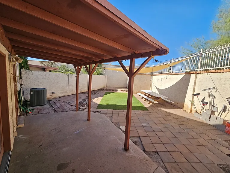2177 E Sanos Dr — Photo 32
