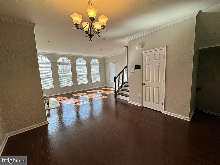4619 Forest Pines Dr — Photo 3