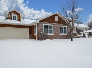 301 Maple St, Monticello, MN 55362