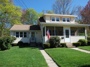 60 Seneca St, Fitchburg, MA 01420