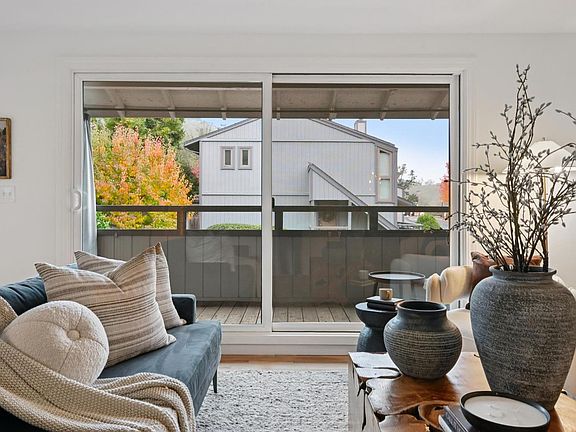 2nd image of 405 Sylvia Way