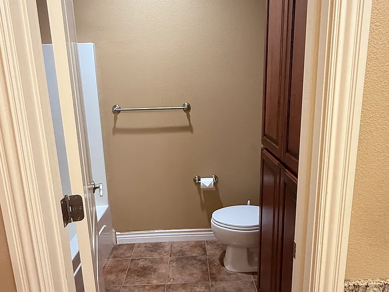 2601 SW Azalea Ave — Photo 18