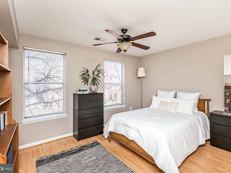 2211 E Baltimore St — Photo 8