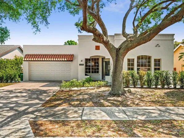 2376 Burton Ln, Sarasota, FL 34239