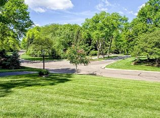 3038 S Dorchester Rd, Columbus, OH 43221