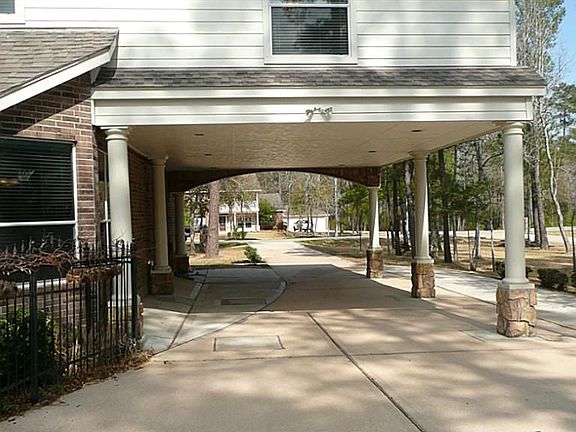 3rd image of 12507 Marshall Dr
