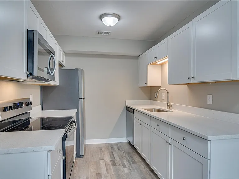 140 Conifer Dr — Photo 10