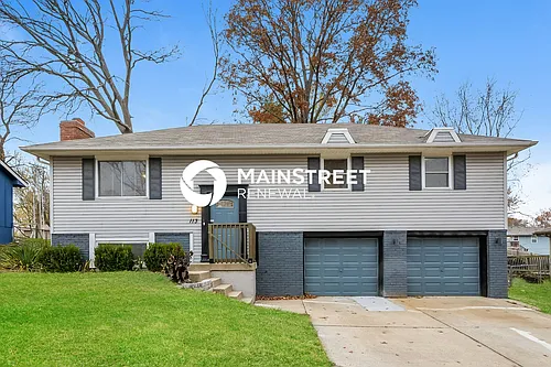 113 SE Rockwood St Photo 1