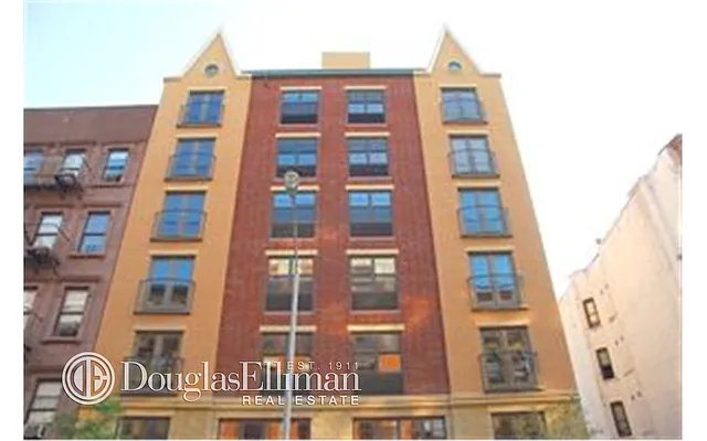 Rented by Douglas Elliman | media 15