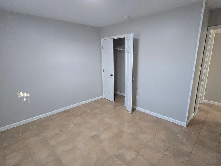 104 Skyline Dr — Photo 12
