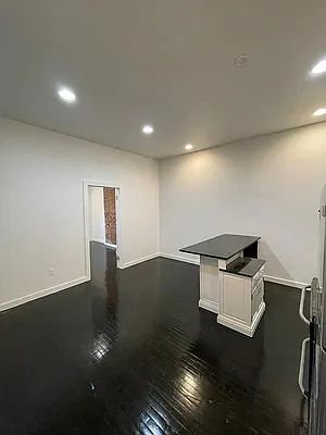 Rented by MySpaceNYC | media 5