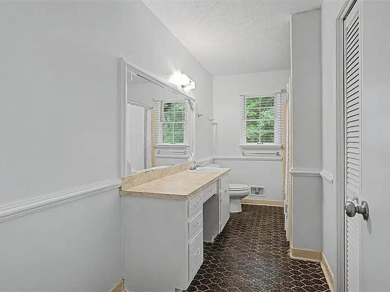 2985 Fredrick Dr — Photo 23