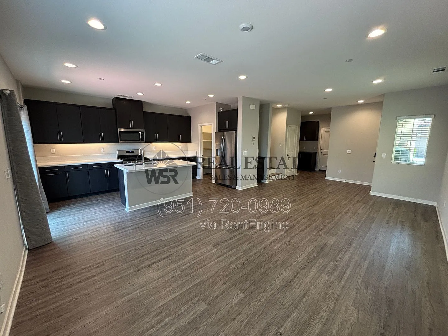 4 bed, 2.5 bath, 1818 sqft, $3,400 — Photo 3