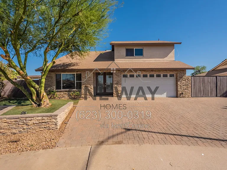 1325 W Lobo Ave — Photo 2