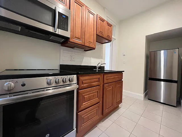 75 Park Dr #5