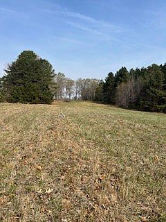 4th image of Gravel Hill Rd