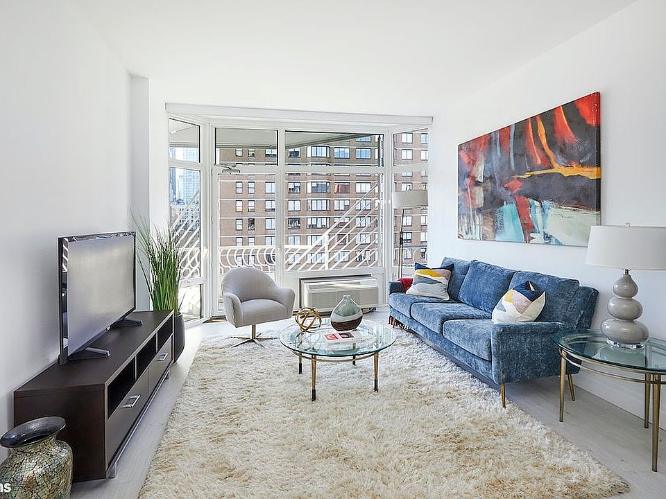 1st image of 200 E 32nd St APT 11C