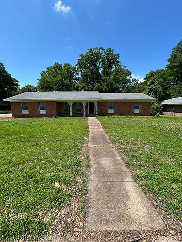 1876 Teakwood Dr Photo 1
