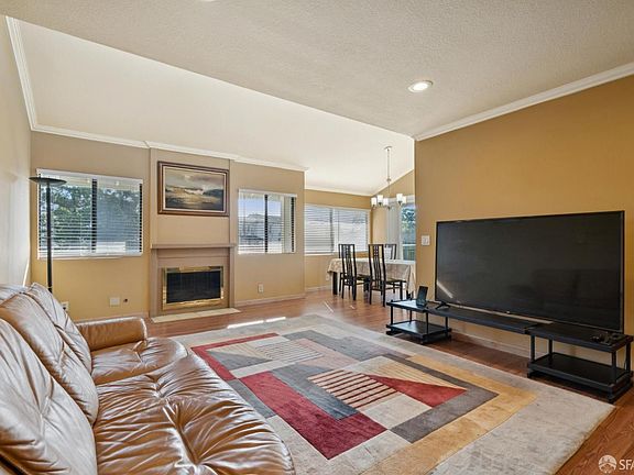 2nd image of 310 Atlas Dr APT 1