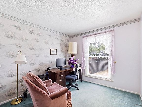 5th image of 10931 Tennyson Court