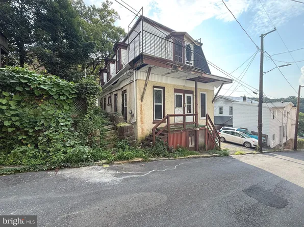 116 S 6th St, Pottsville, PA 17901