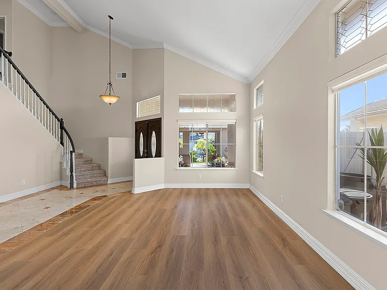 12304 Dormouse Rd — Photo 11