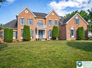 4178 Rexford Dr, Bethlehem, PA 18020