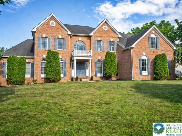 4178 Rexford Dr, Bethlehem, PA 18020