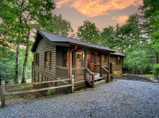 97 Doyle Carder Pkwy, Blue Ridge, GA 30513