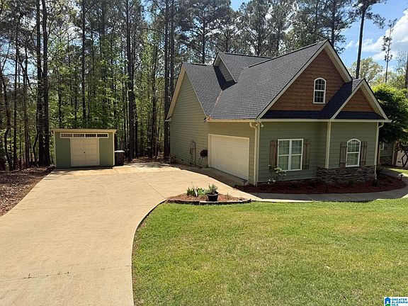 2nd image of 156 Moonbrook Dr
