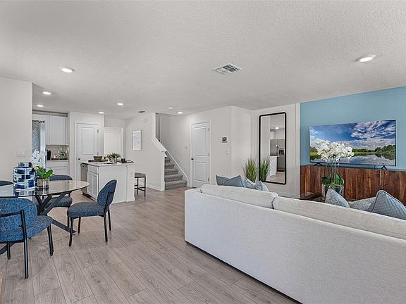 7th image of this home