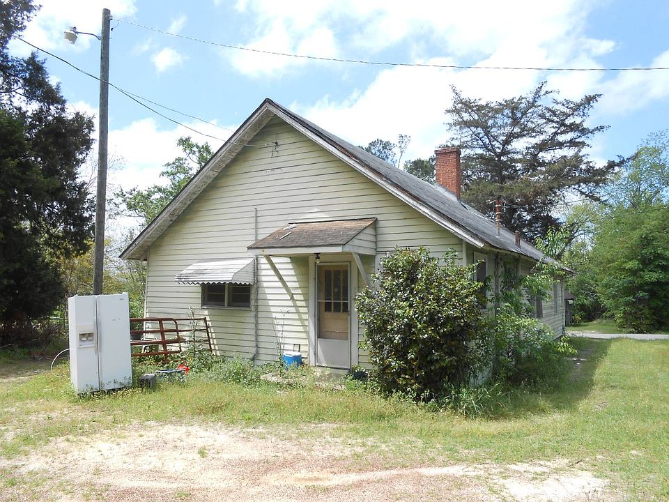 2nd image of 304 Park Ave
