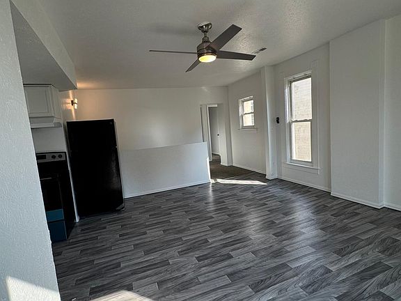 Living Room | Kitchen