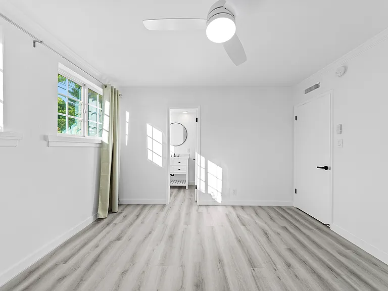 1102 Euclid St #1 — Photo 29