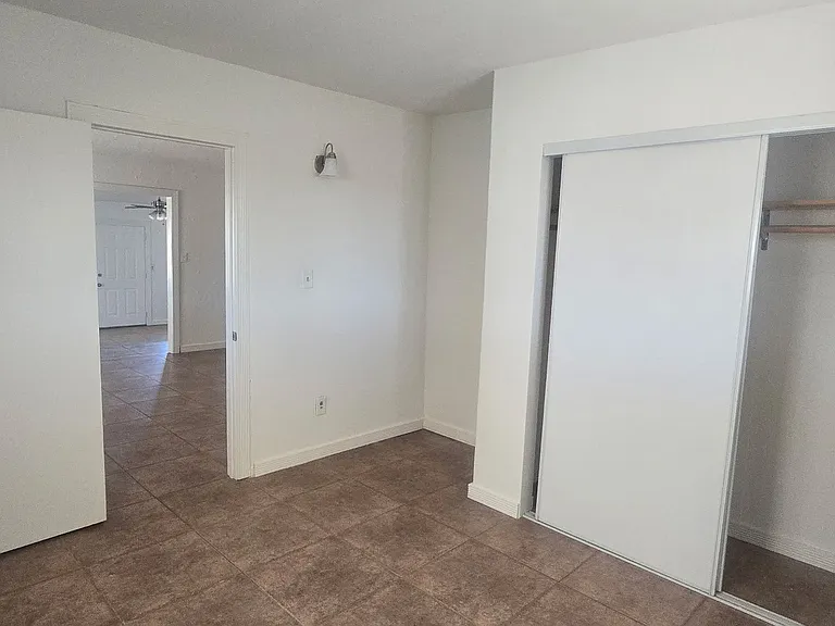 27540 Church Ave #B — Photo 7