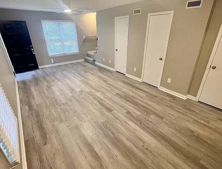 3004 Hillandale Rd #4 — Photo 4