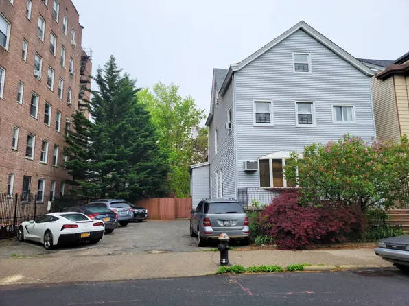 78 E 7th St, Brooklyn, NY 11218